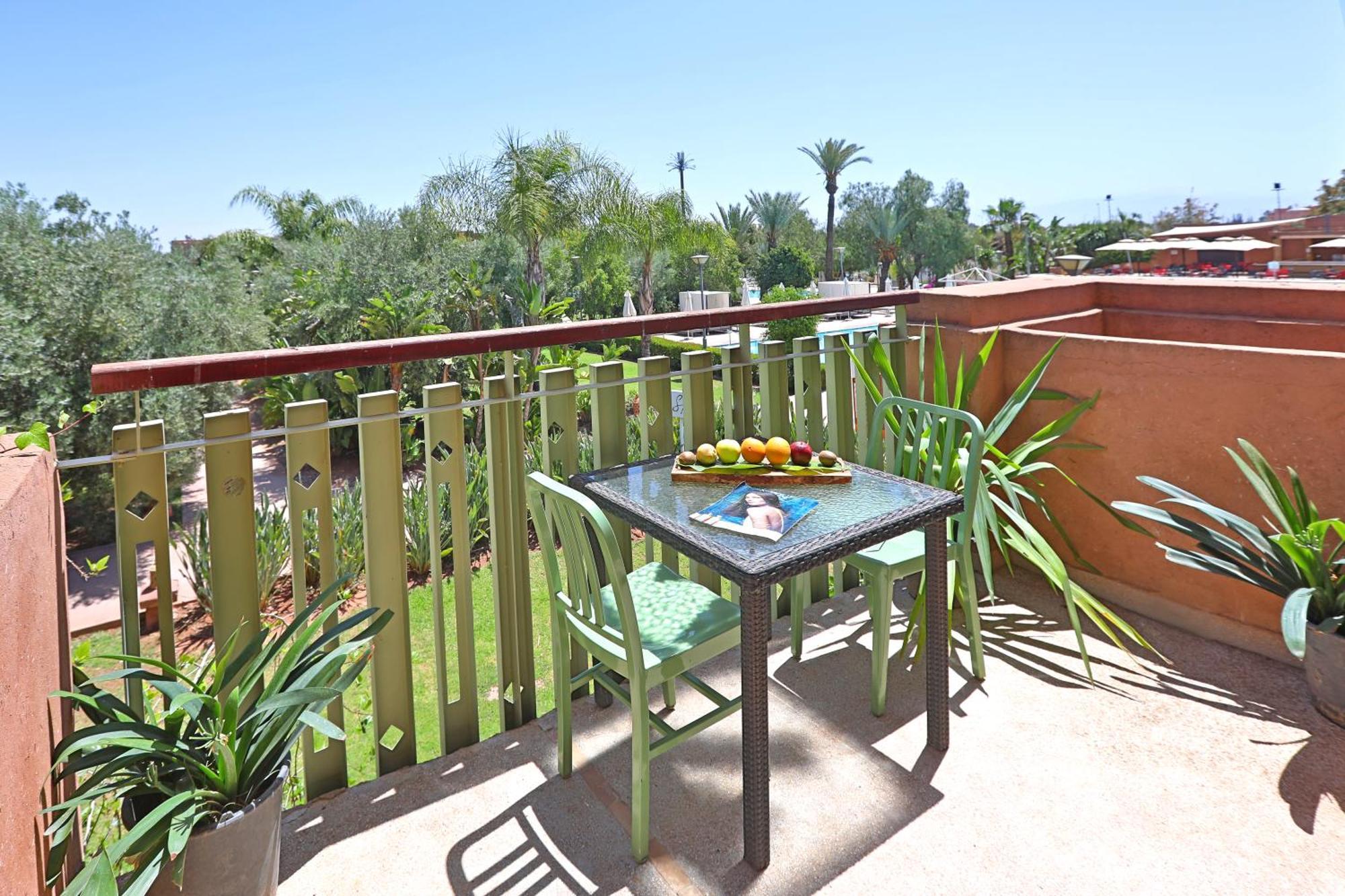 เกนซี คลับ อักดัล เมดินา ออล อินคลูซีฟ Hotel Lahebichate ภายนอก รูปภาพ A balcony