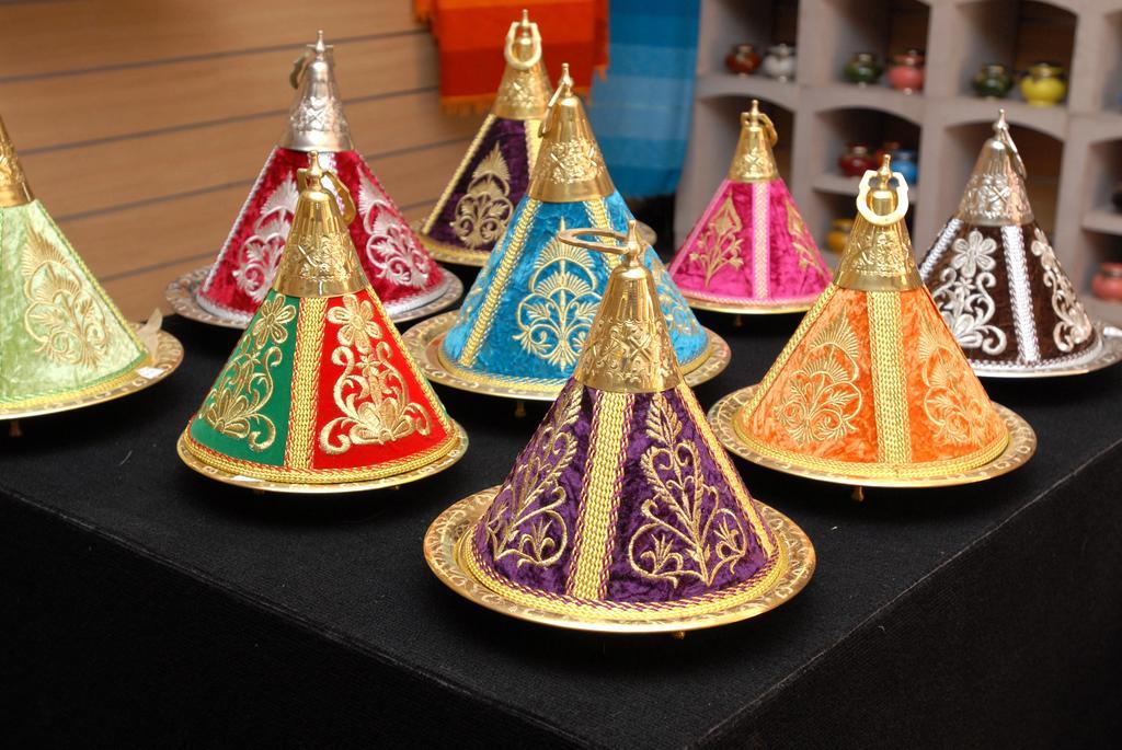 เกนซี คลับ อักดัล เมดินา ออล อินคลูซีฟ Hotel Lahebichate ภายนอก รูปภาพ Moroccan lanterns