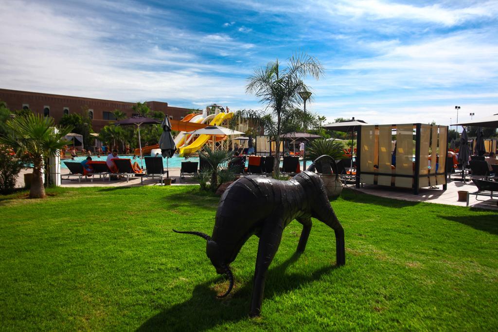 เกนซี คลับ อักดัล เมดินา ออล อินคลูซีฟ Hotel Lahebichate ภายนอก รูปภาพ The Bull at the Hotel