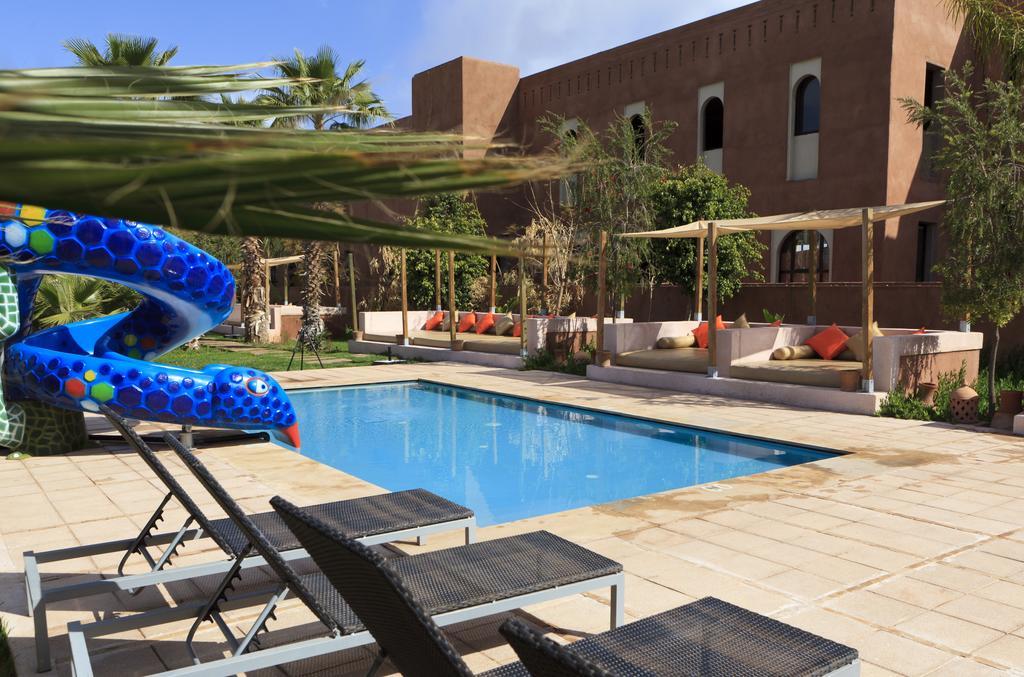เกนซี คลับ อักดัล เมดินา ออล อินคลูซีฟ Hotel Lahebichate ภายนอก รูปภาพ The swimming pool at the hotel