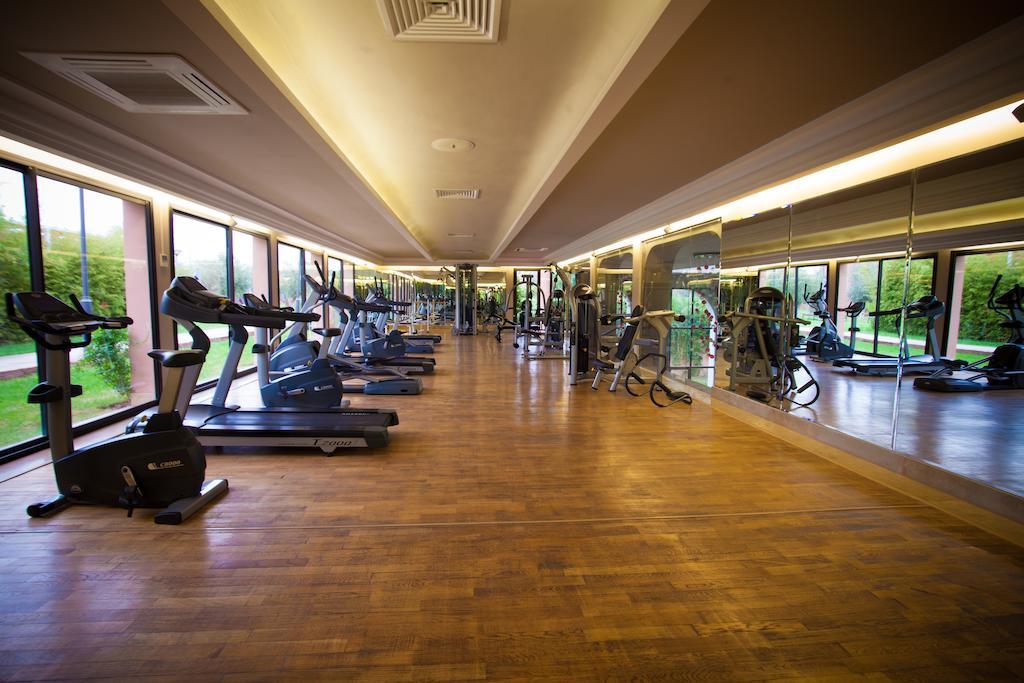 เกนซี คลับ อักดัล เมดินา ออล อินคลูซีฟ Hotel Lahebichate ภายนอก รูปภาพ The gym at the hotel