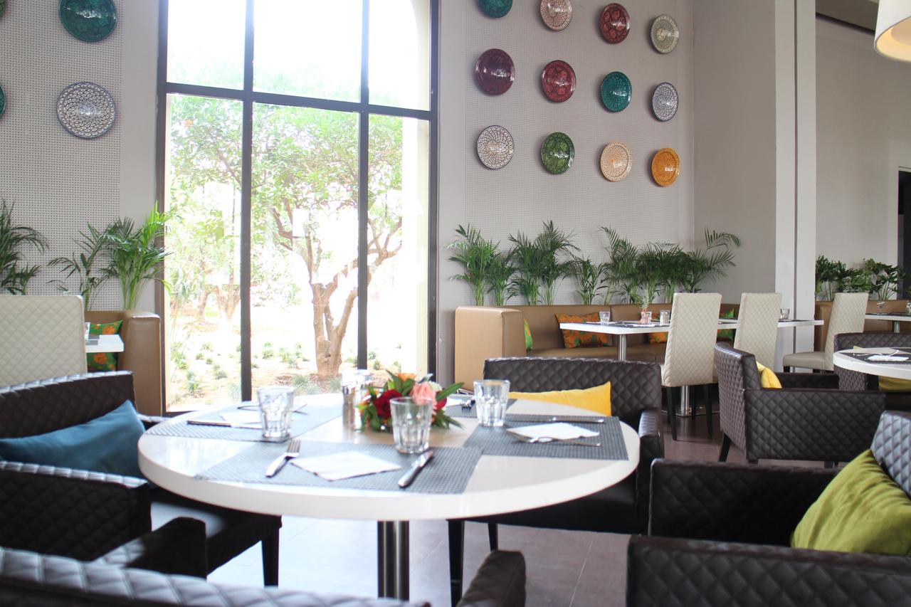 เกนซี คลับ อักดัล เมดินา ออล อินคลูซีฟ Hotel Lahebichate ภายนอก รูปภาพ The interior of the restaurant