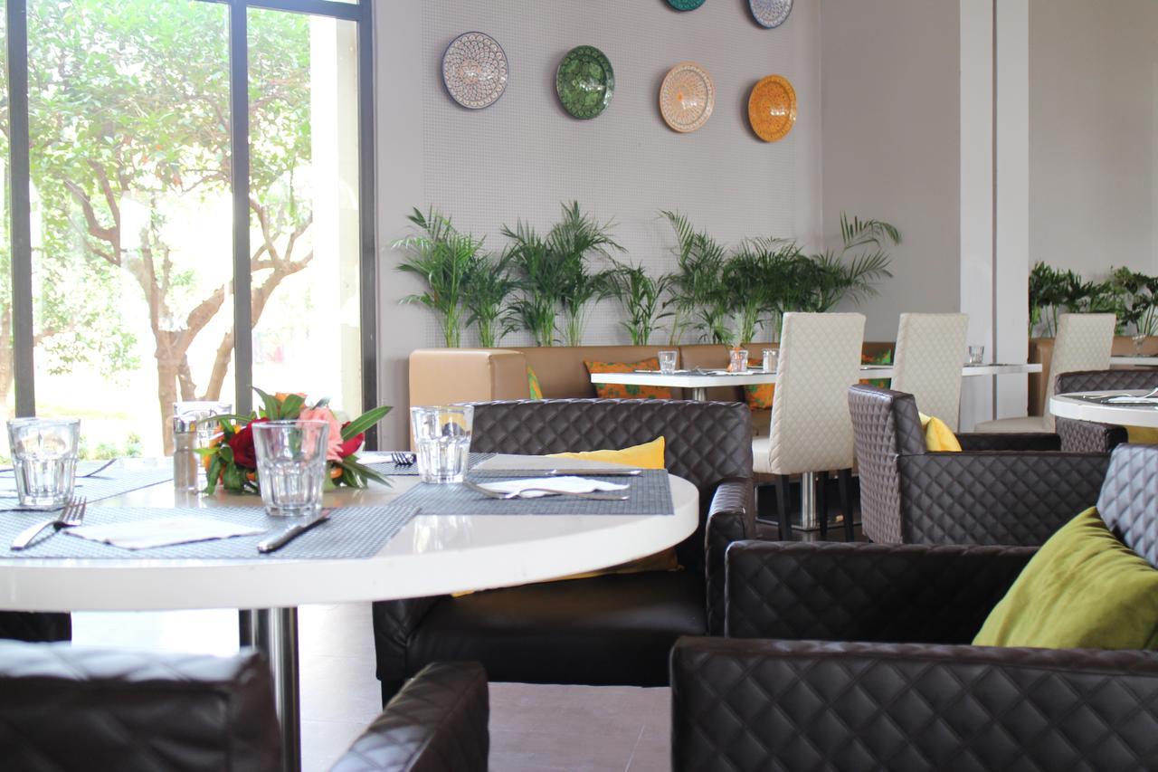 เกนซี คลับ อักดัล เมดินา ออล อินคลูซีฟ Hotel Lahebichate ภายนอก รูปภาพ Interior of the restaurant