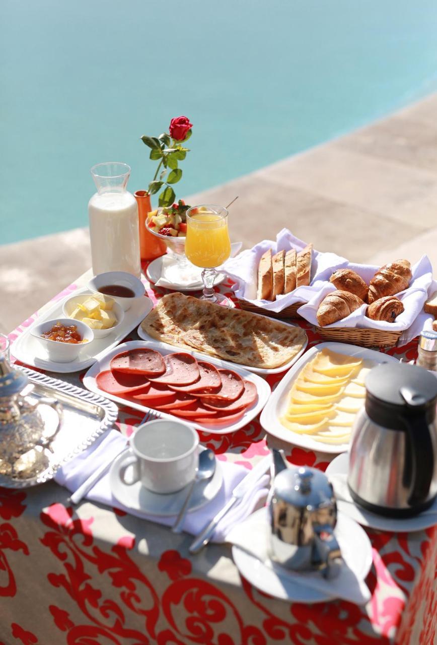 เกนซี คลับ อักดัล เมดินา ออล อินคลูซีฟ Hotel Lahebichate ภายนอก รูปภาพ A typical breakfast